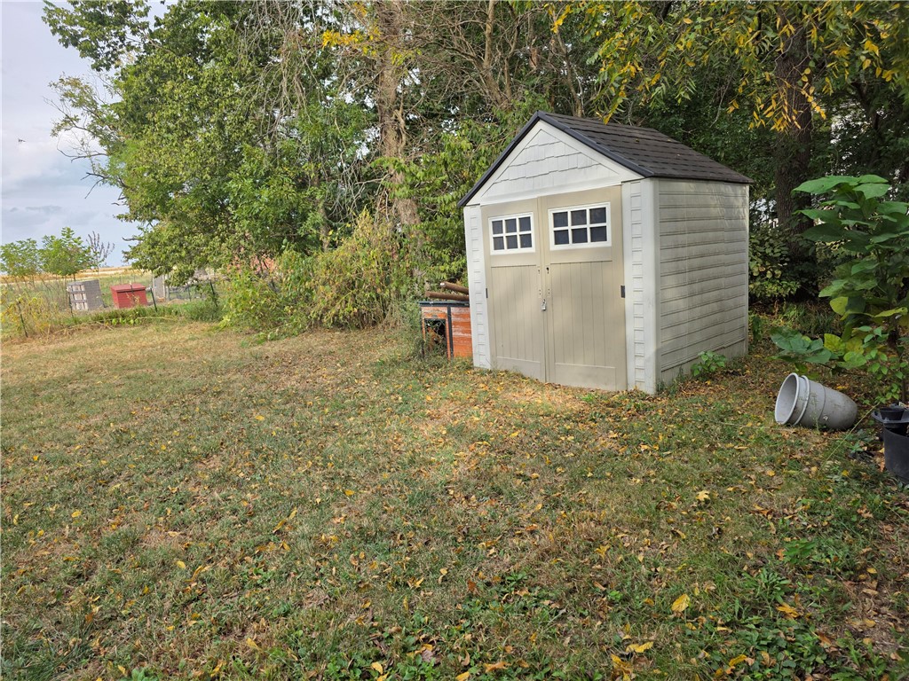 417 E Elm Street Property Photo 17