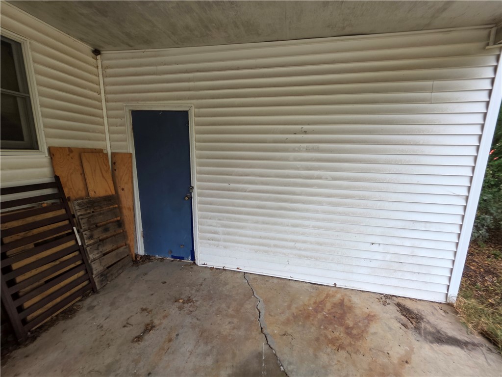 417 E Elm Street Property Photo 20
