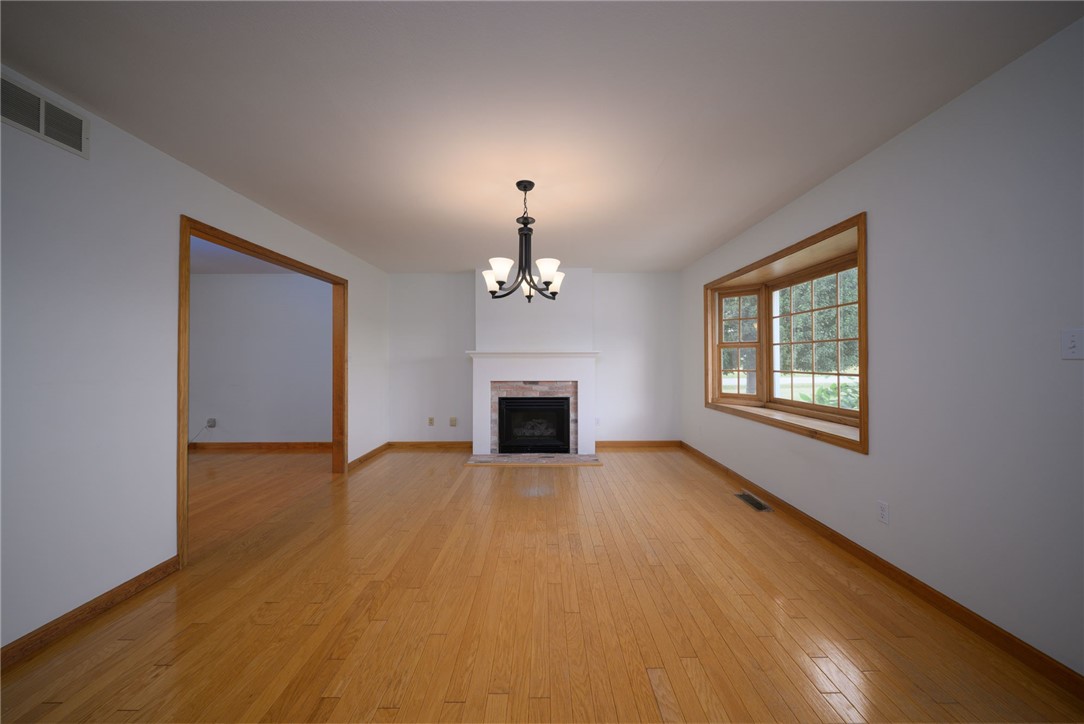 9020 E Emerald Drive Property Photo 6