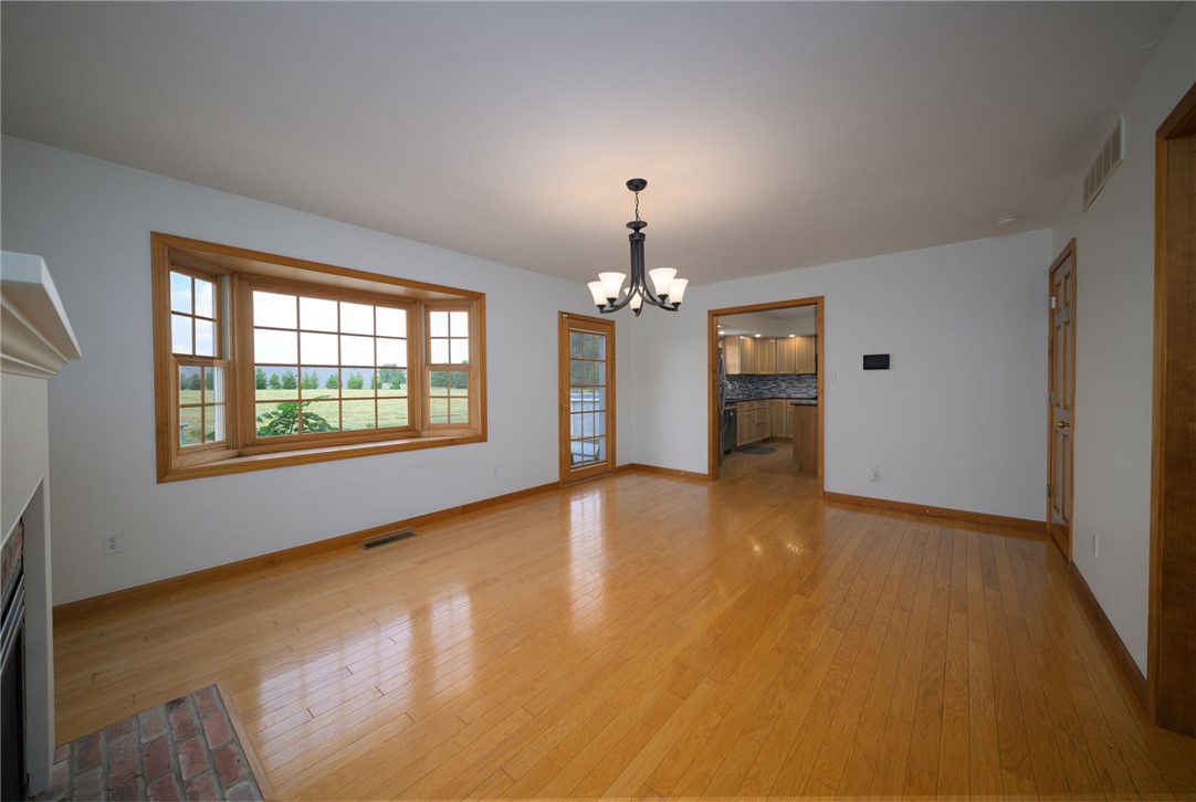 9020 E Emerald Drive Property Photo 8