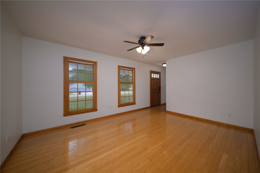 9020 E Emerald Drive Property Photo 11