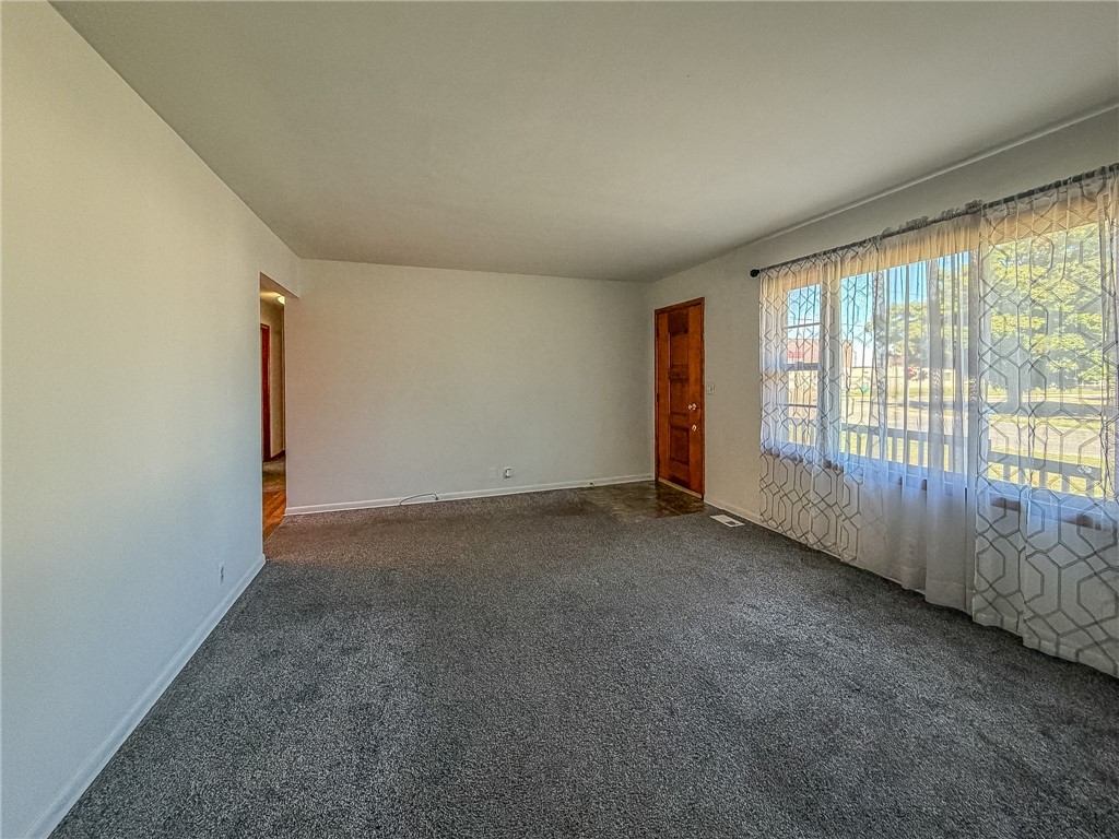 420 Pierce Avenue Property Photo 6