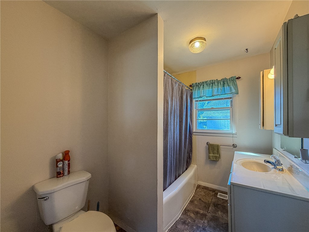 420 Pierce Avenue Property Photo 25