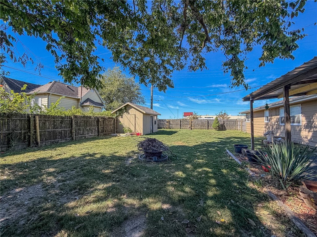 420 Pierce Avenue Property Photo 32