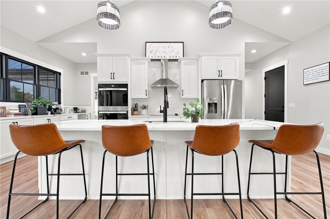 14042 South Shore Drive Property Photo 19