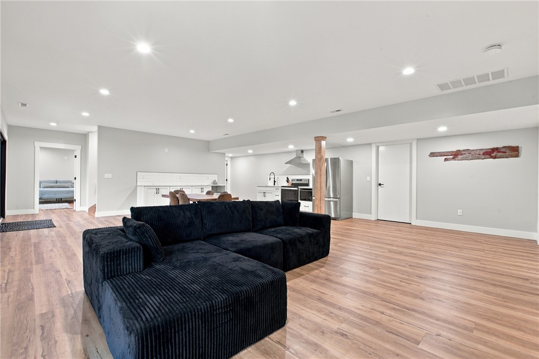 14042 South Shore Drive Property Photo 34