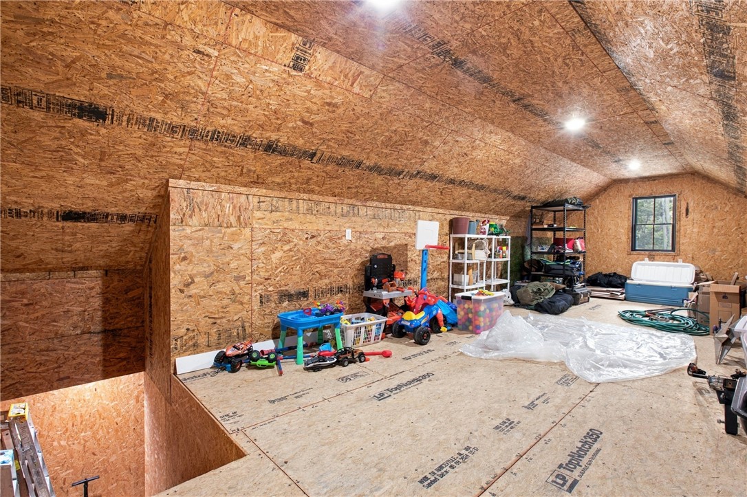 14042 South Shore Drive Property Photo 47