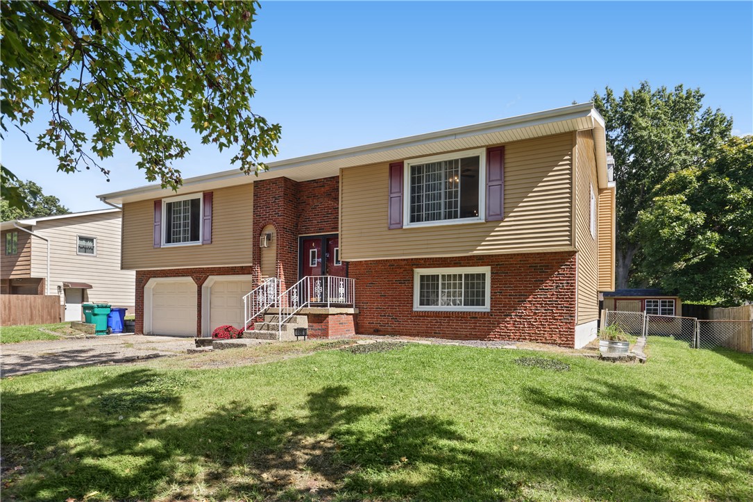 4486 Lawson Drive Property Photo 2