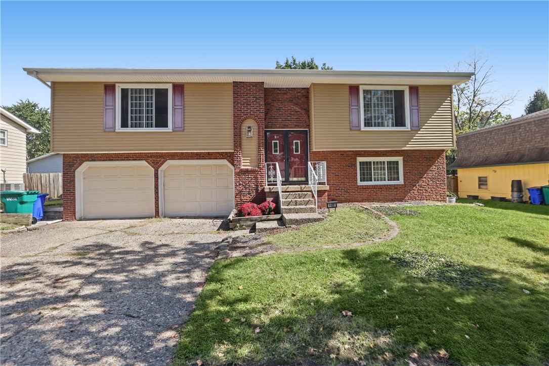 4486 Lawson Drive Property Photo 3