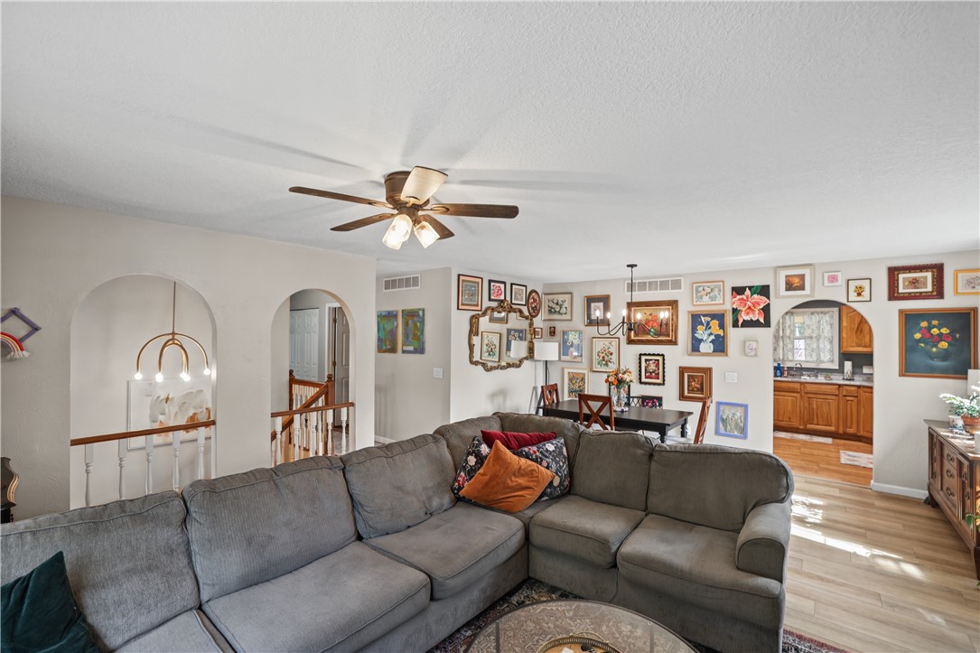 4486 Lawson Drive Property Photo 5