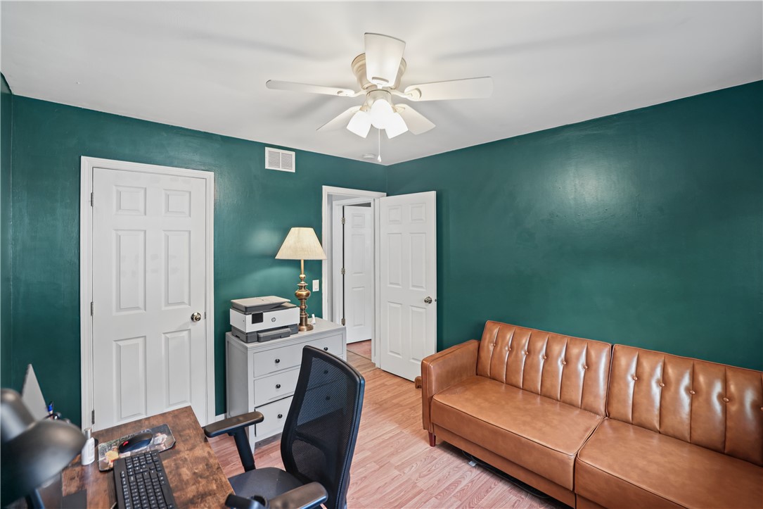 4486 Lawson Drive Property Photo 21