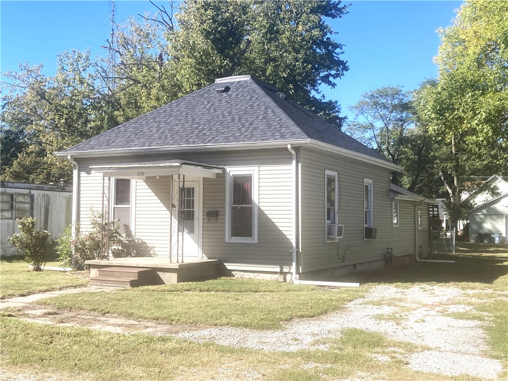 620 Sanford Avenue Property Photo 1