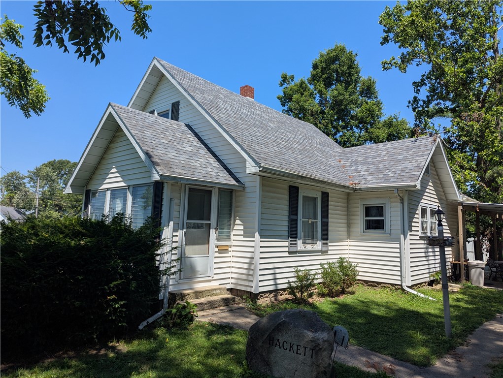 745 14th Street Property Photo 1