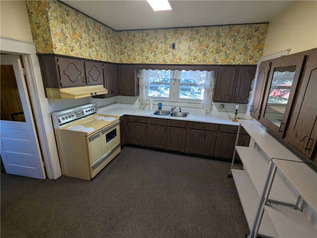 745 14th Street Property Photo 4