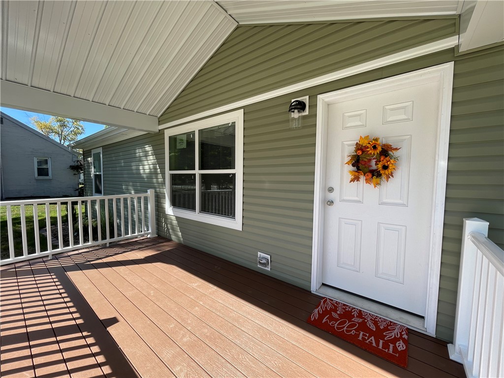 747 Maple Avenue Property Photo 3