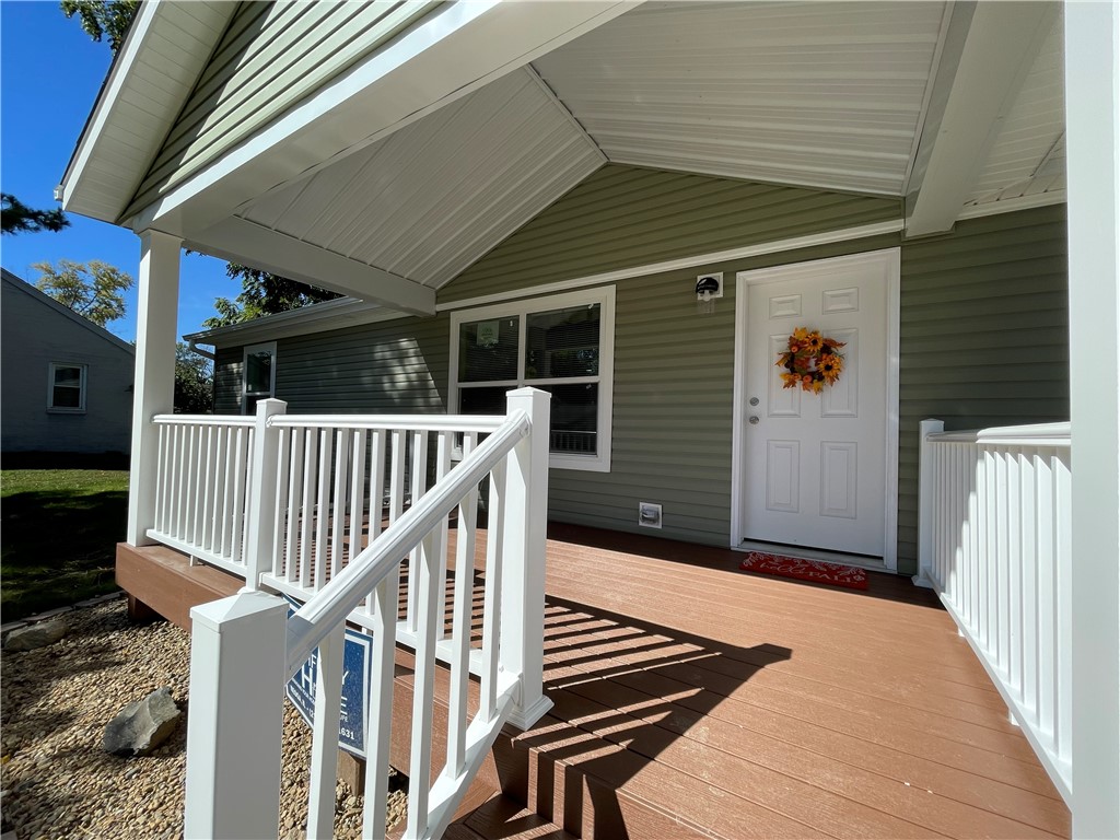747 Maple Avenue Property Photo 4