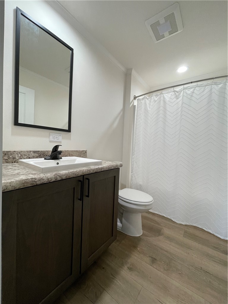 747 Maple Avenue Property Photo 12
