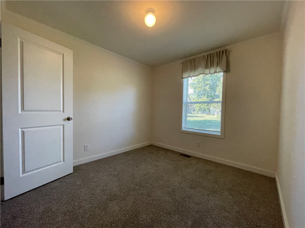 747 Maple Avenue Property Photo 14