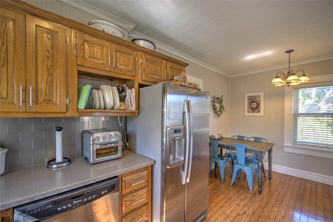 3850 N Water Street Property Photo 14