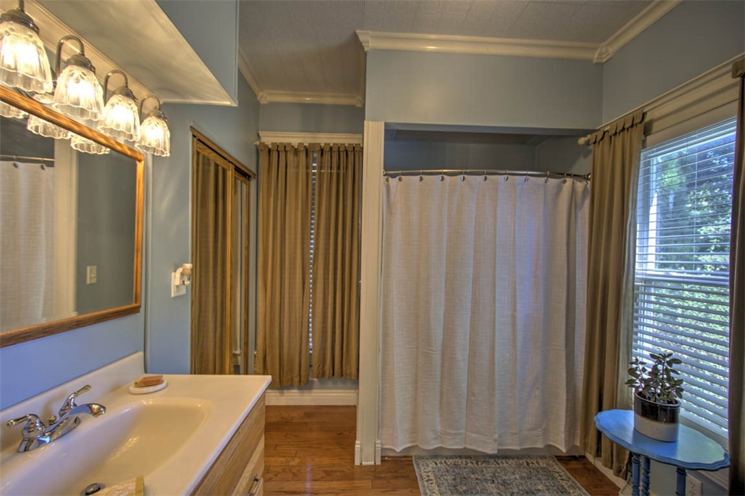 3850 N Water Street Property Photo 19