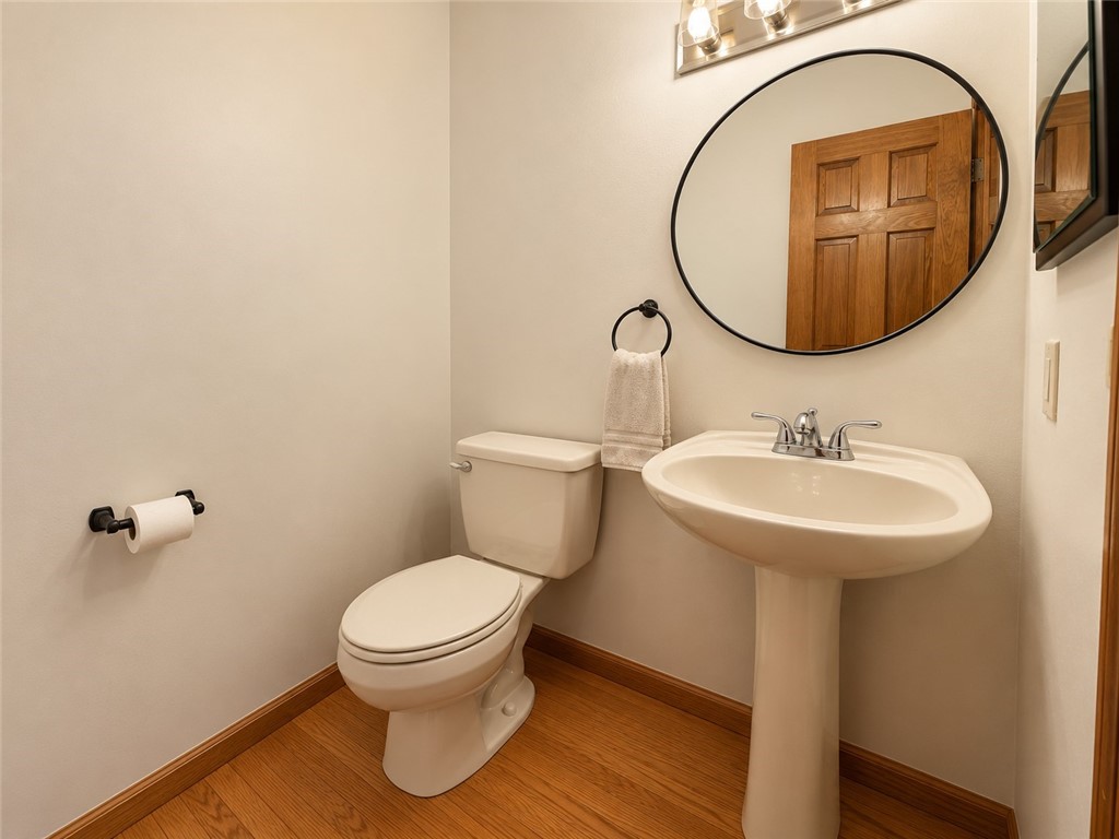 2114 Rosewood Court Property Photo 11