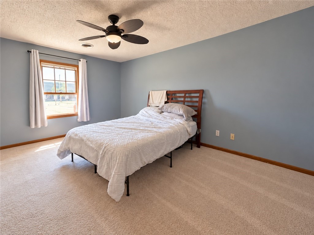 2114 Rosewood Court Property Photo 13