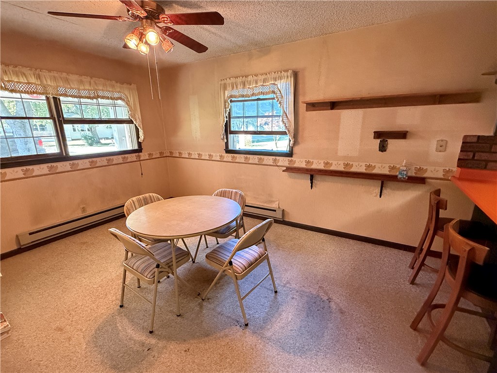 104 E Cedar Street Property Photo 5