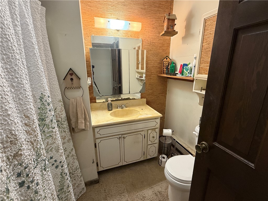 104 E Cedar Street Property Photo 14