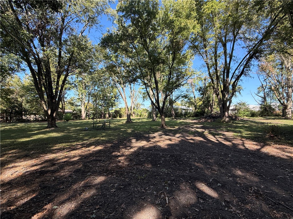 104 E Cedar Street Property Photo 26