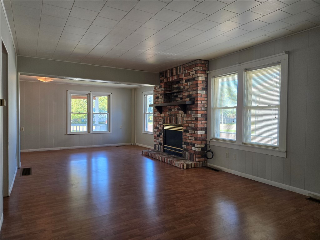 1411 Lincoln Street Property Photo 4