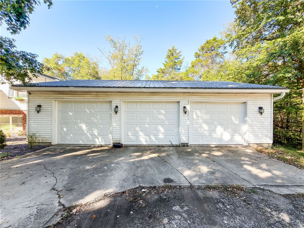 103 Walnut Street Property Photo 4