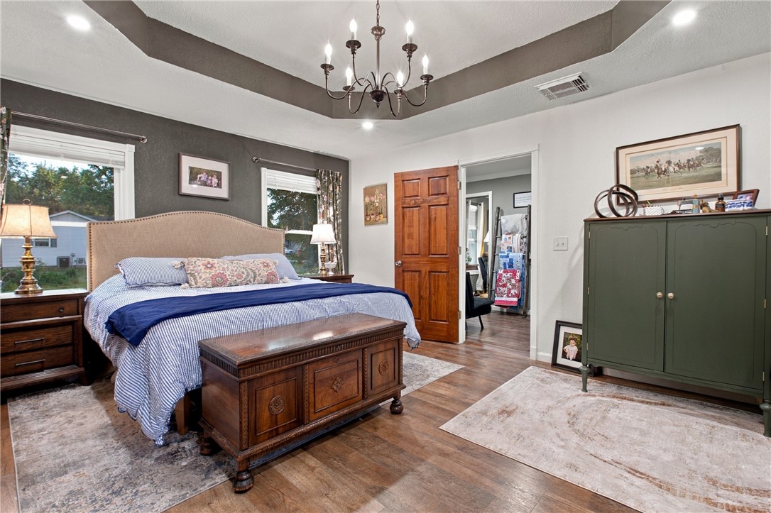 512 Walnut Street Property Photo 12