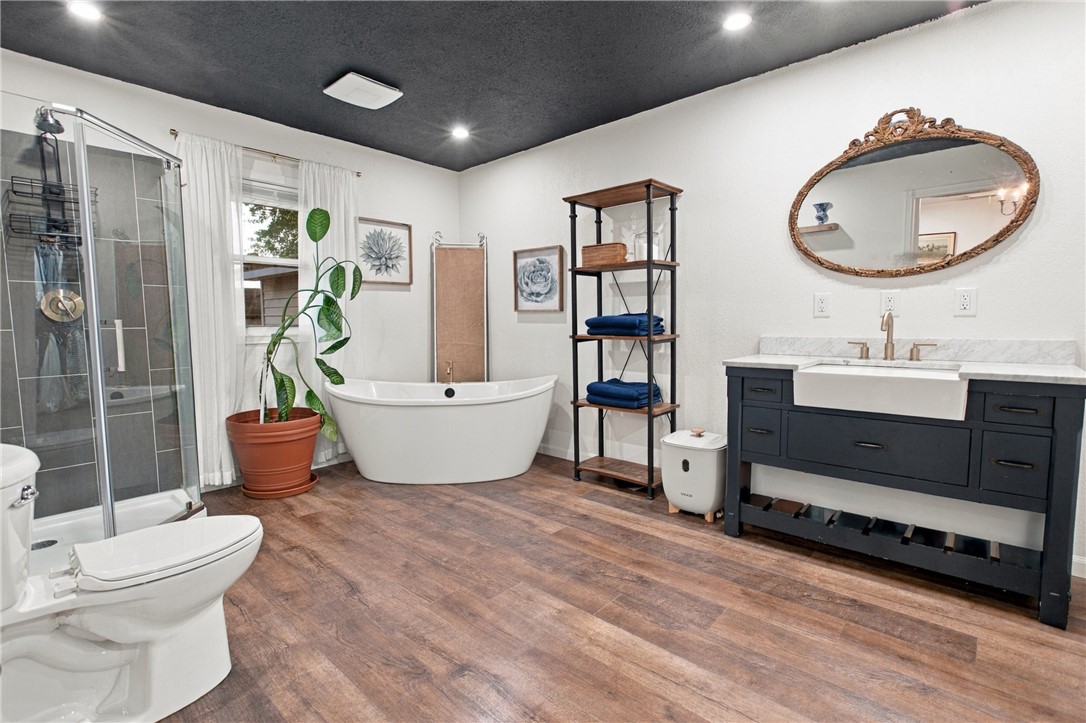 512 Walnut Street Property Photo 14
