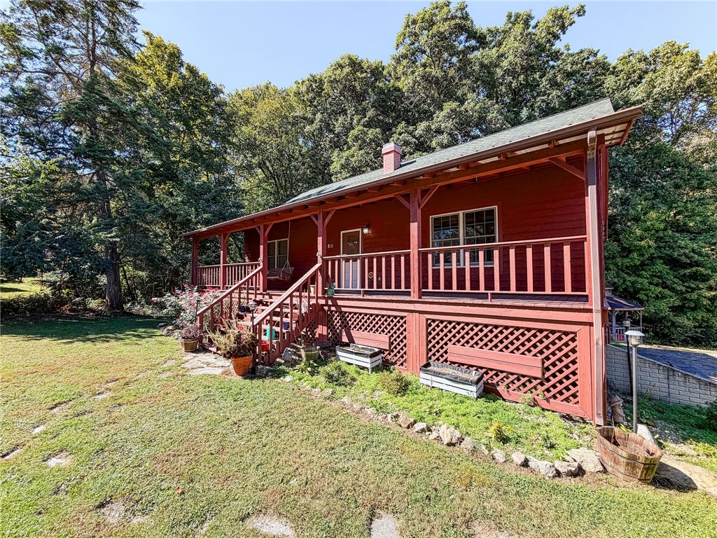 103 E Mountain Street Property Photo 2