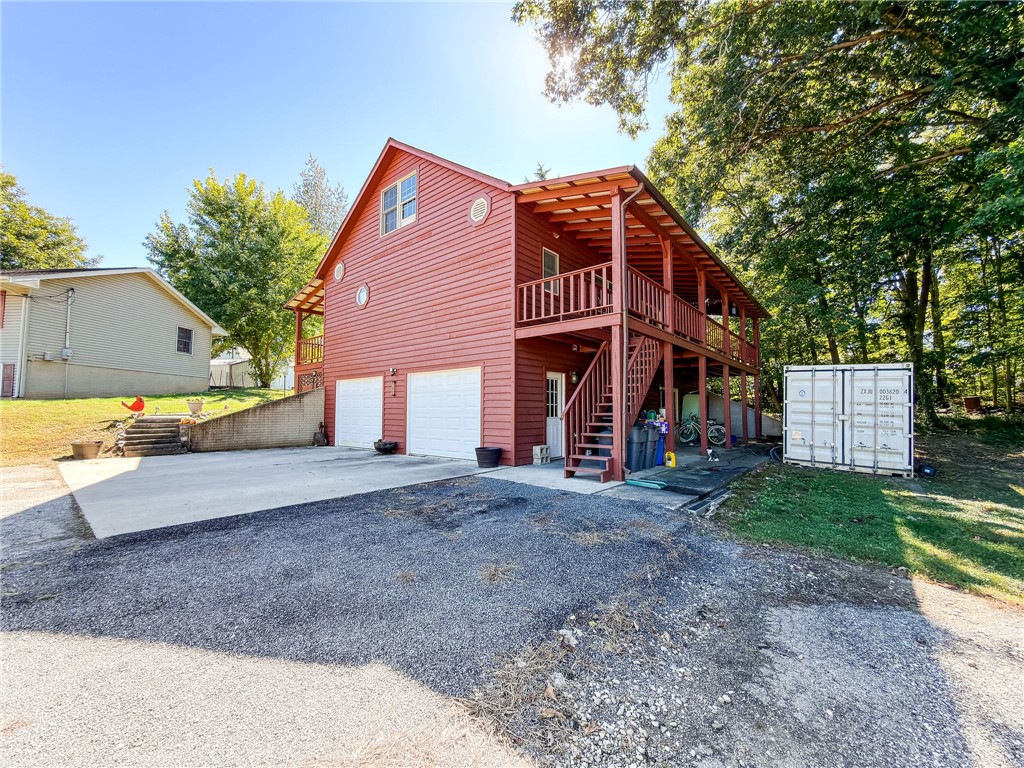 103 E Mountain Street Property Photo 40