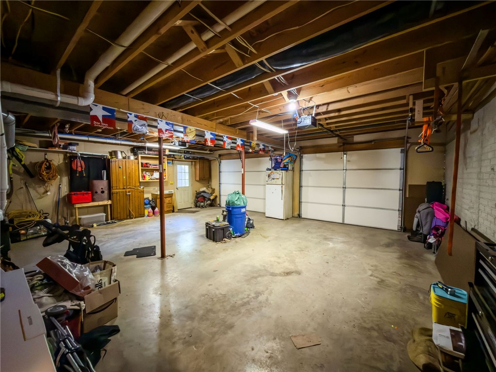 103 E Mountain Street Property Photo 43