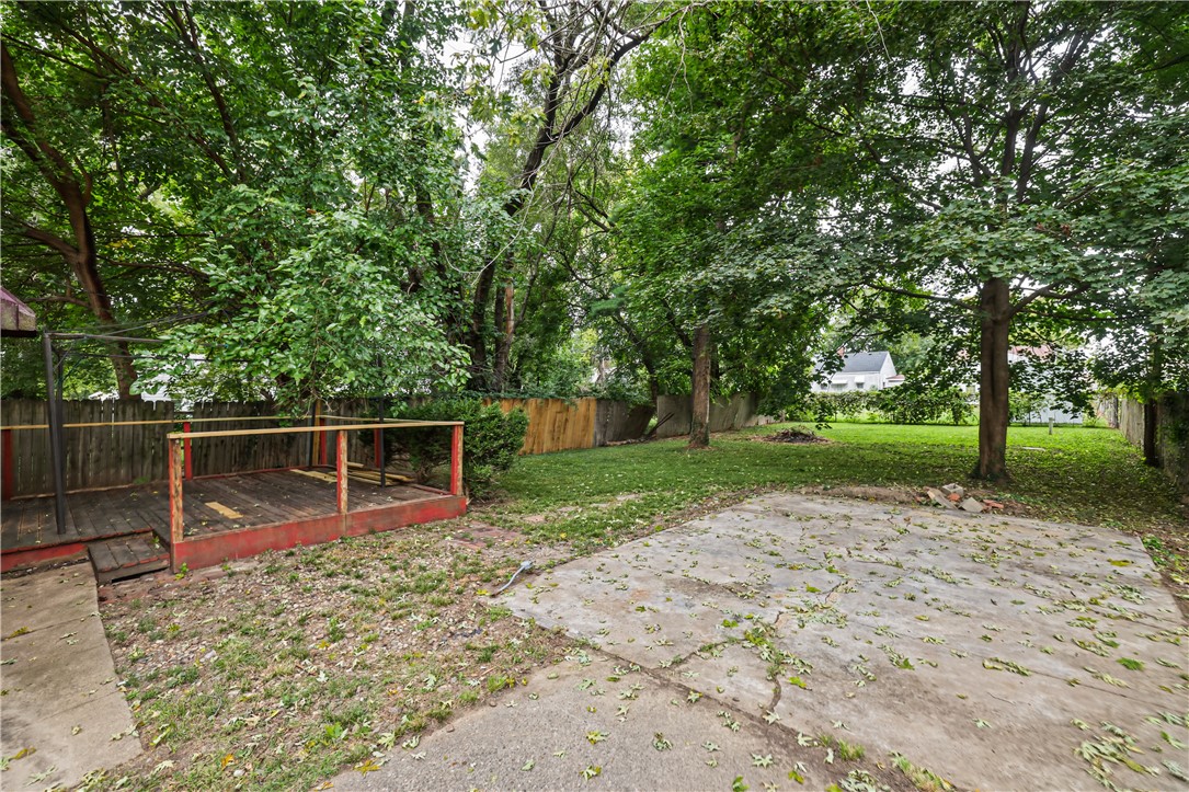 1536 E Division Street Property Photo 14