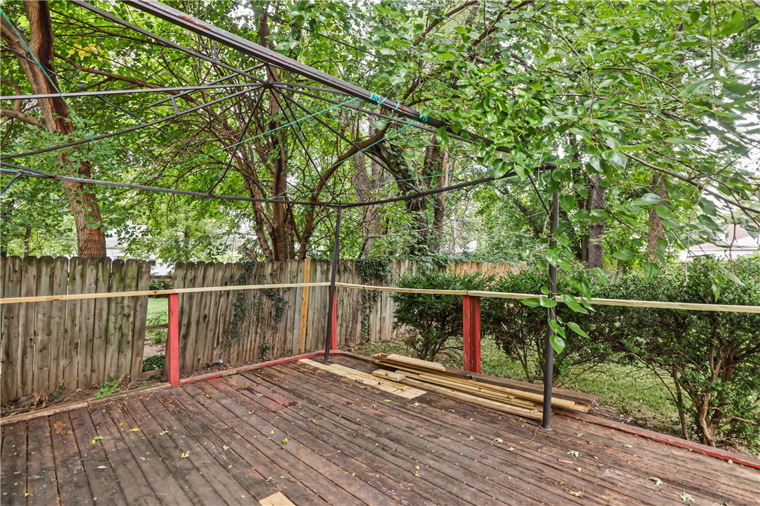 1536 E Division Street Property Photo 15