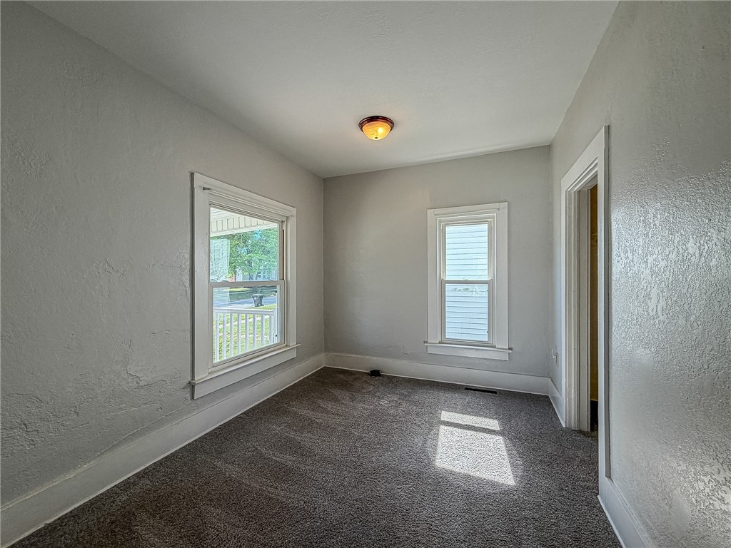 121 High Street Property Photo 9