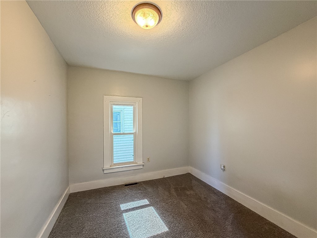 121 High Street Property Photo 12