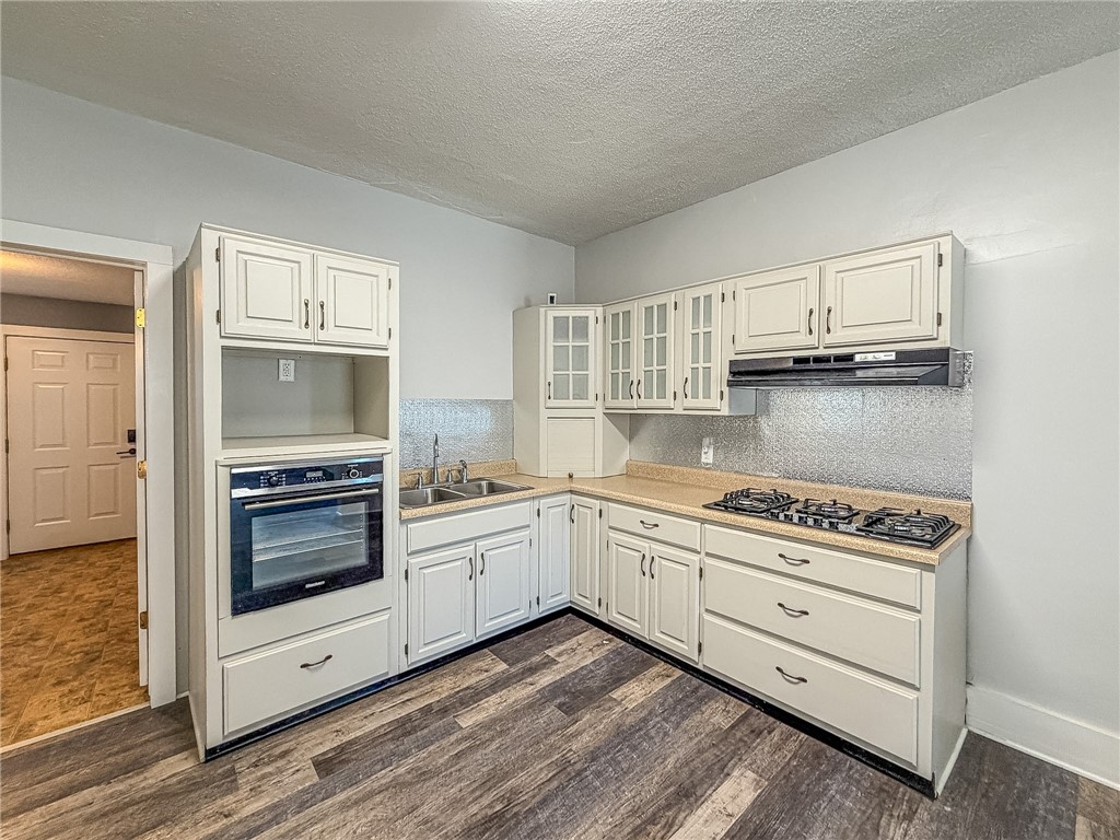 121 High Street Property Photo 16