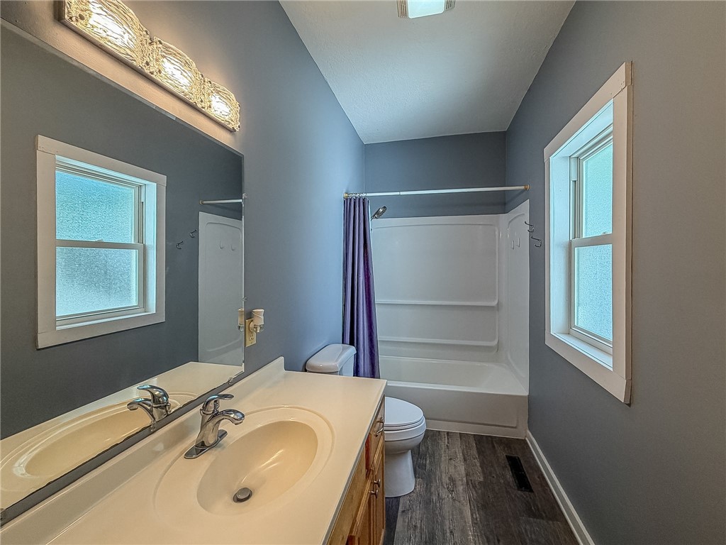 121 High Street Property Photo 21