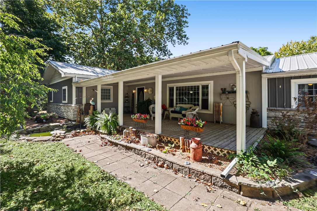 780 Cr 1150 E Property Photo 4