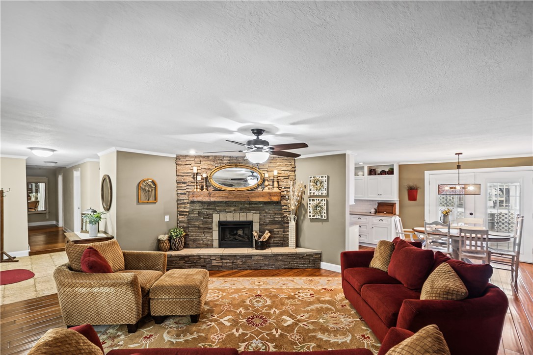 780 Cr 1150 E Property Photo 6