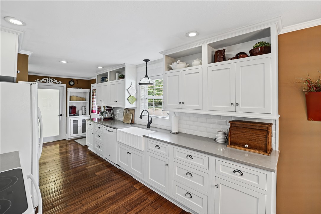 780 Cr 1150 E Property Photo 12