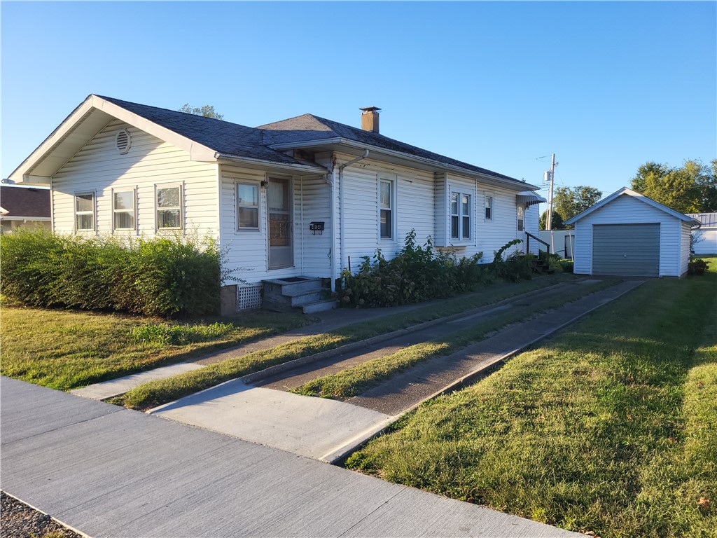 404 Saint Louis Avenue Property Photo 1