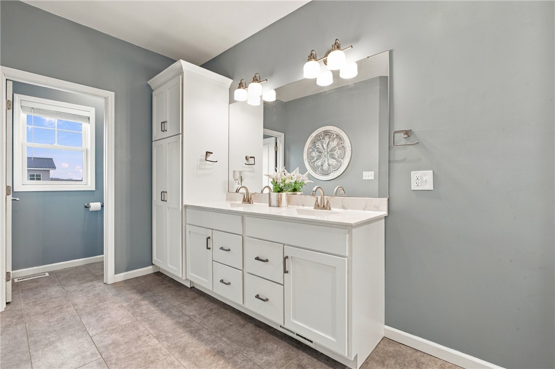 309 Woodgate Lane Property Photo 15