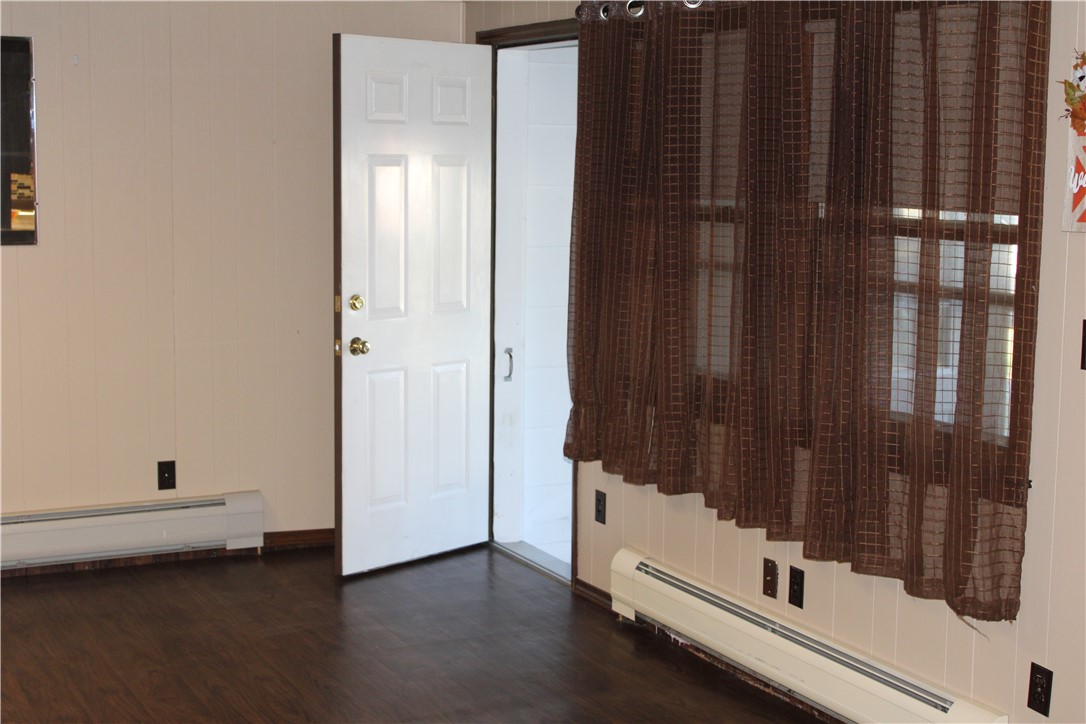 809 20th Street Property Photo 3