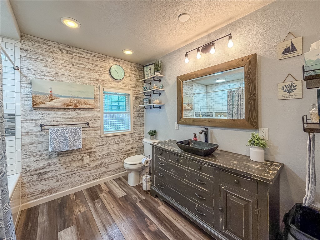 620 Walnut Street Property Photo 21