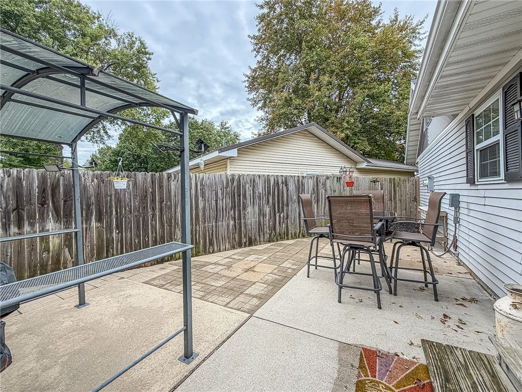 620 Walnut Street Property Photo 33